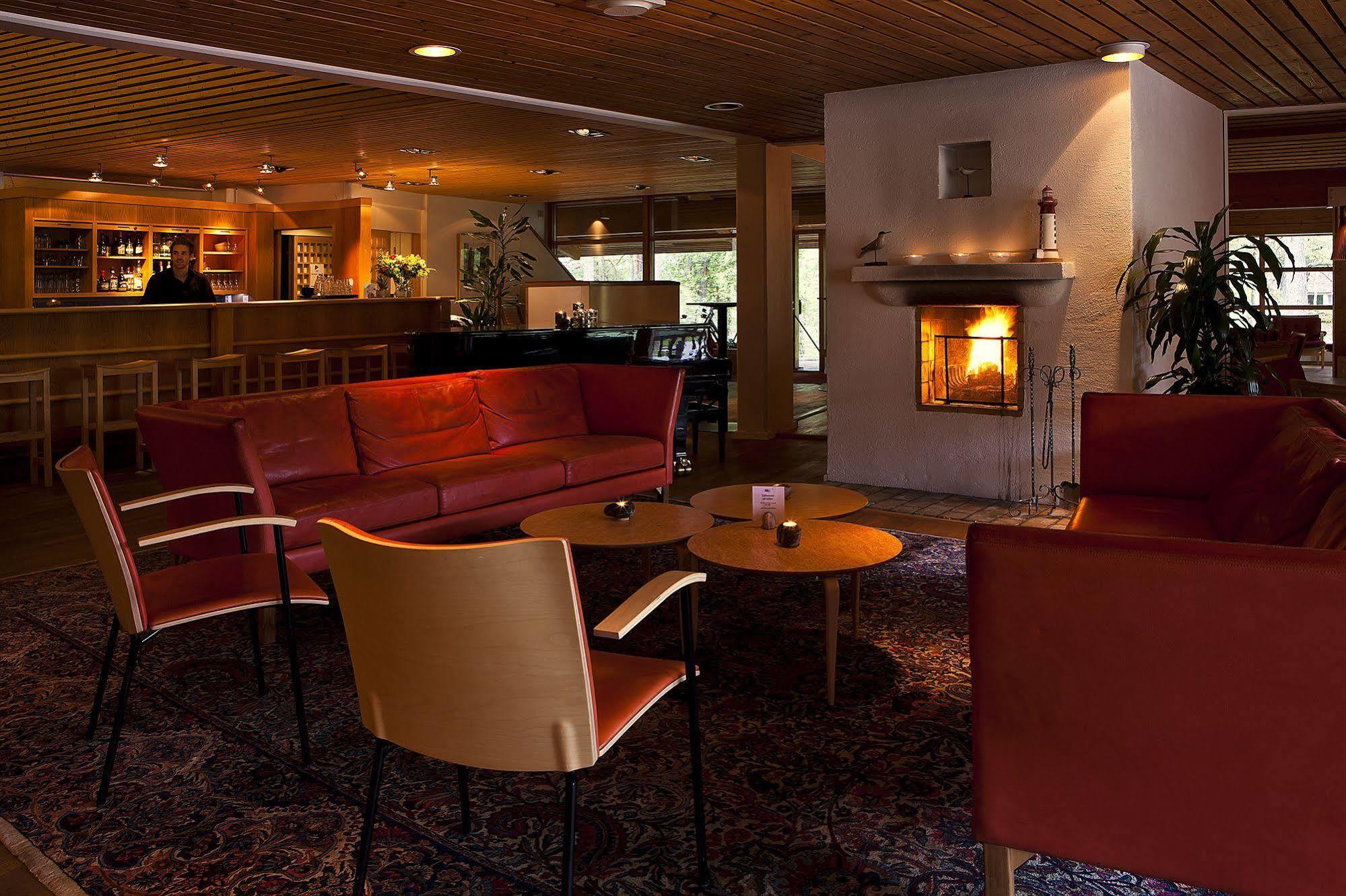 Djuroenaeset Hotell & Konferens Djurhamn Kültér fotó