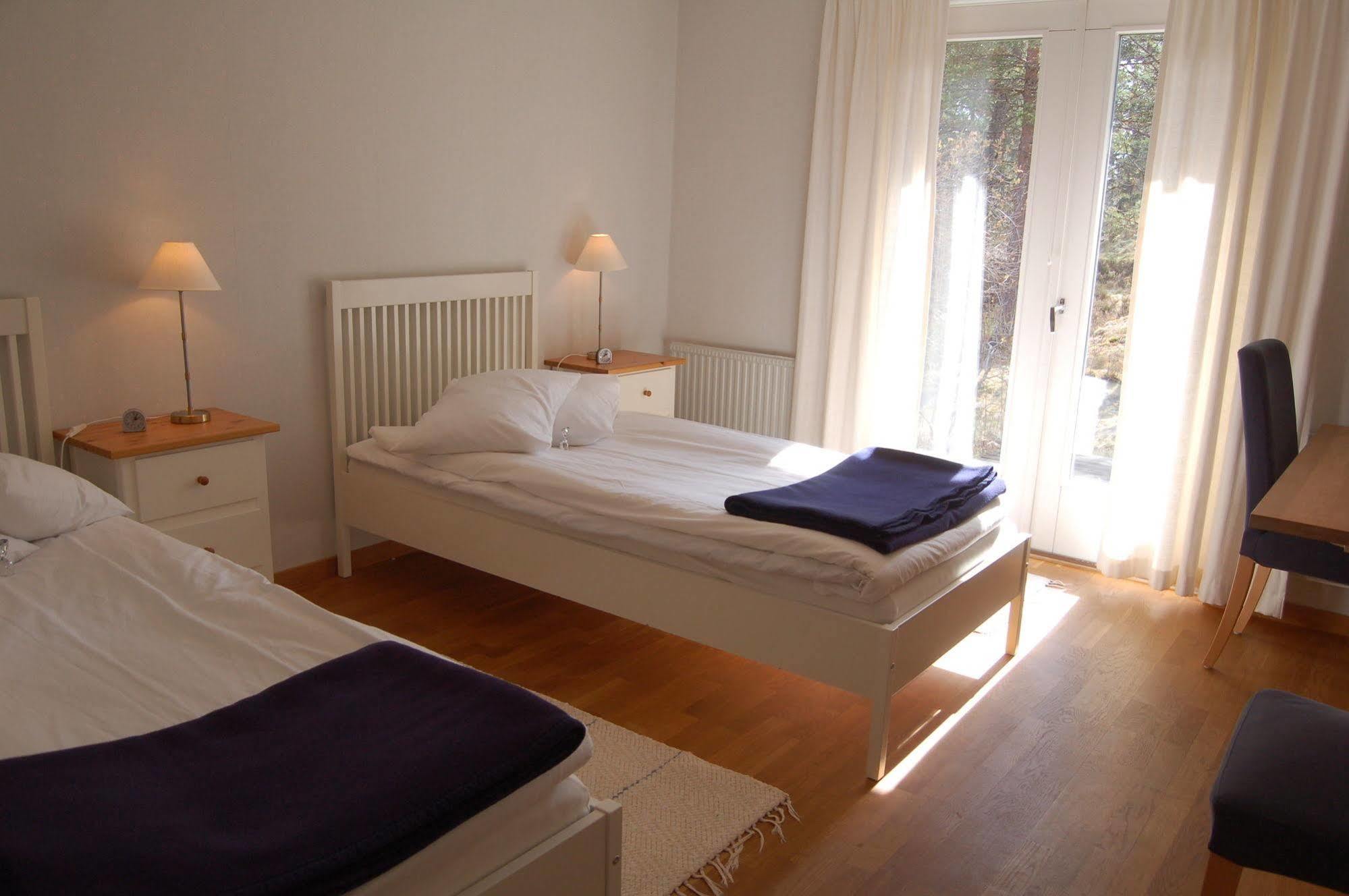 Djuroenaeset Hotell & Konferens Djurhamn Kültér fotó