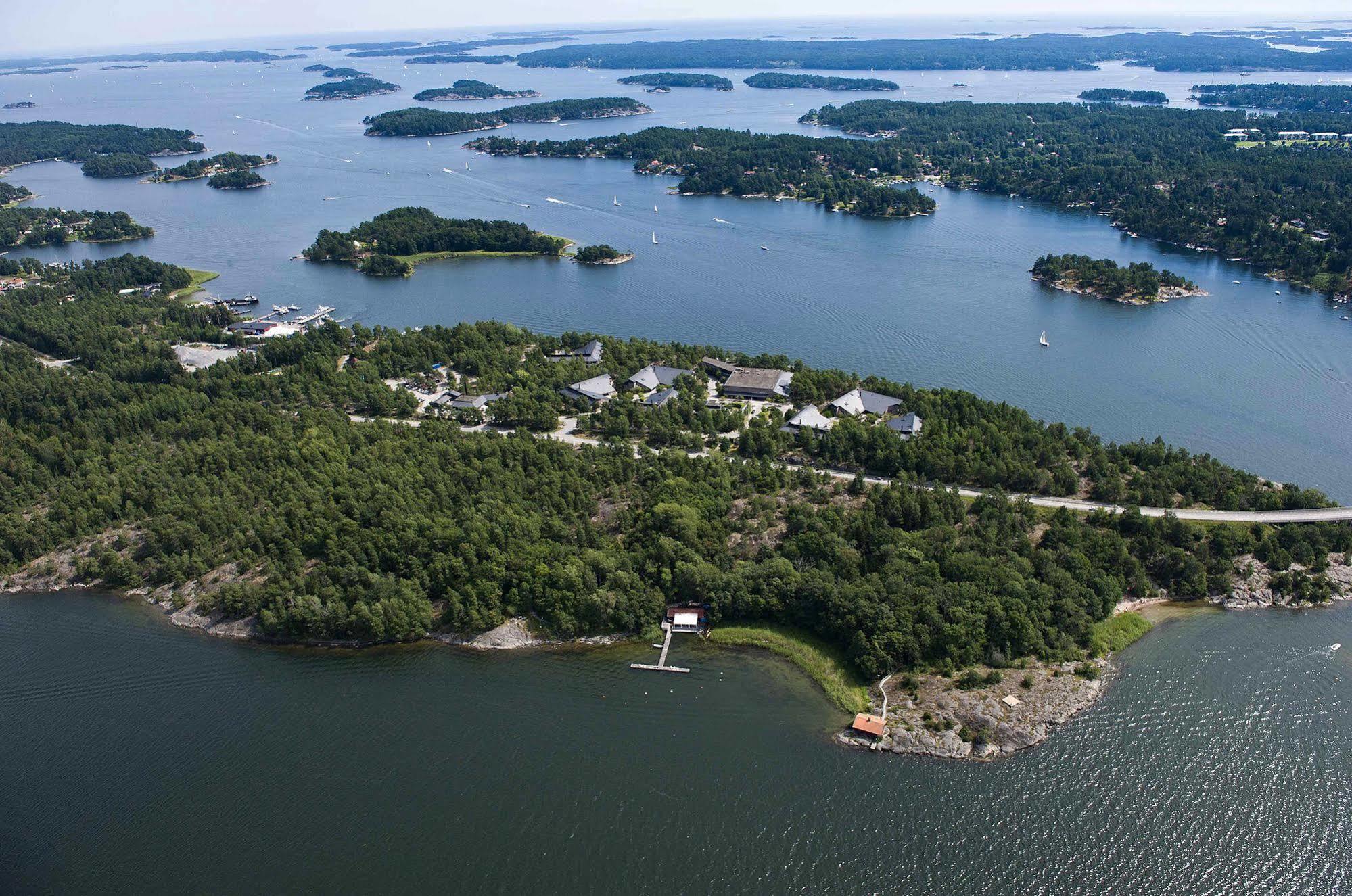 Djuroenaeset Hotell & Konferens Djurhamn Kültér fotó